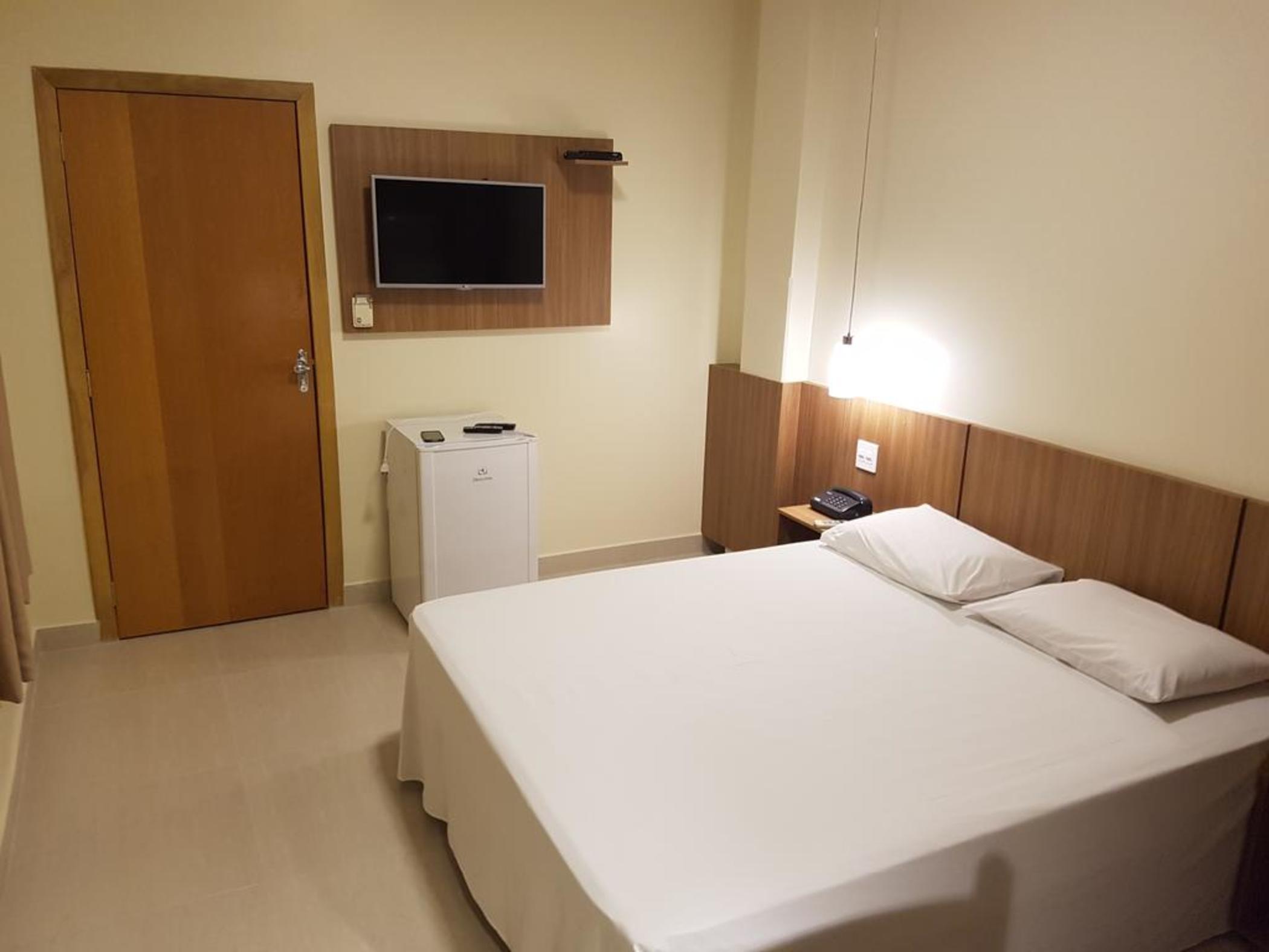 Oft Place Hotel Goiânia Buitenkant foto