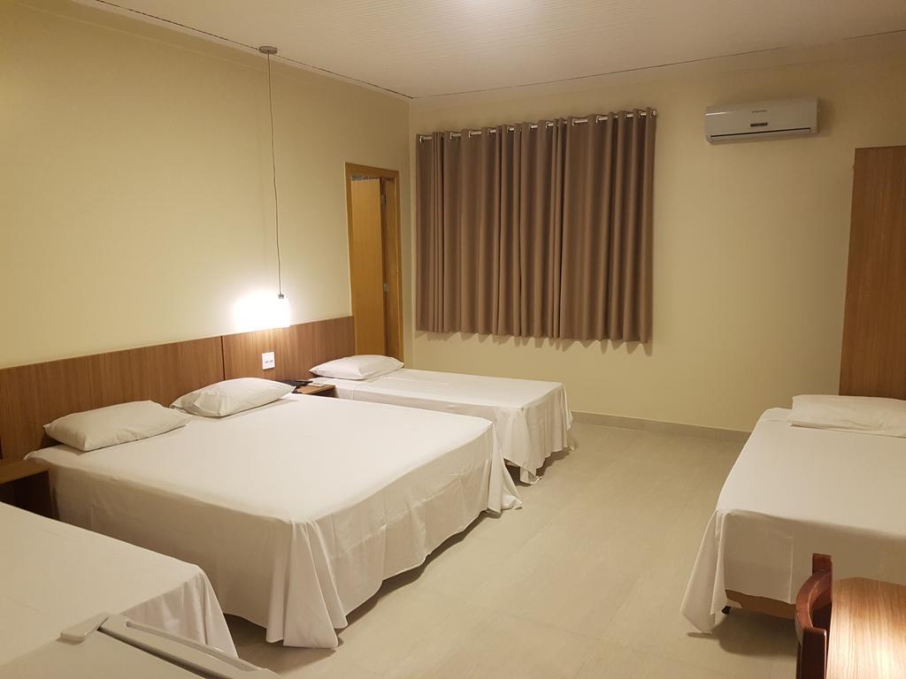 Oft Place Hotel Goiânia Buitenkant foto
