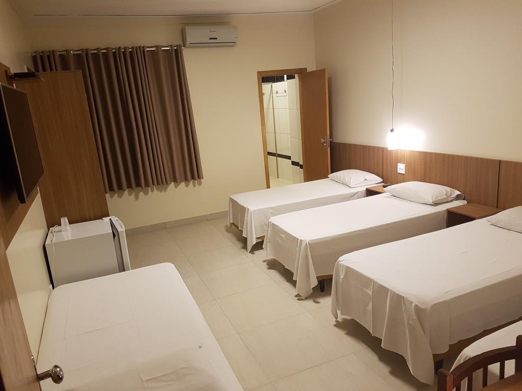 Oft Place Hotel Goiânia Buitenkant foto