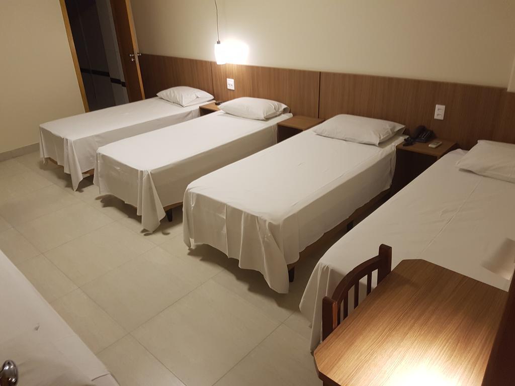 Oft Place Hotel Goiânia Buitenkant foto