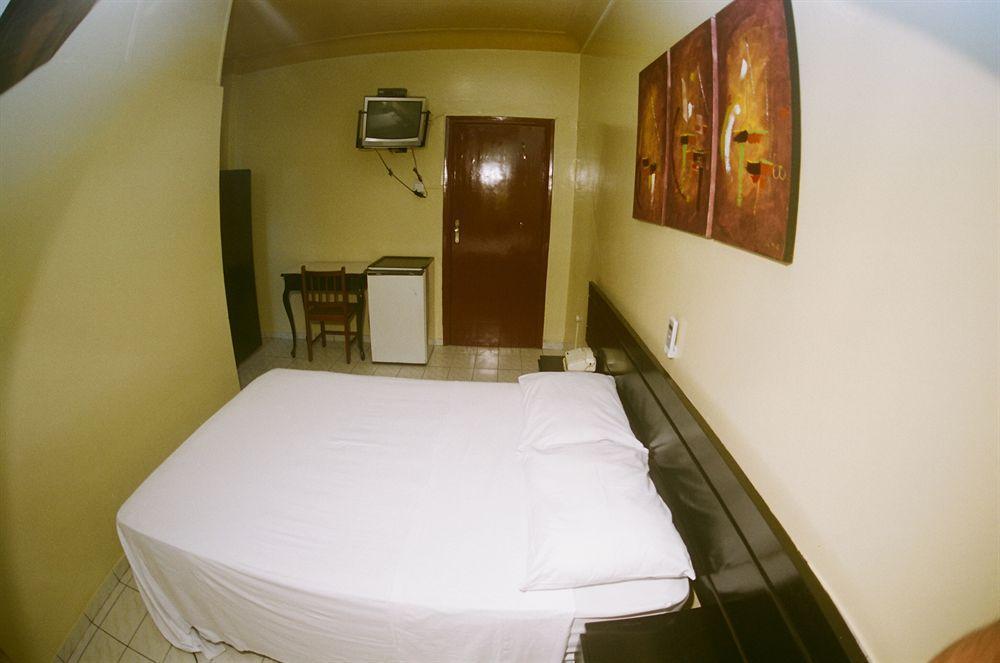 Oft Place Hotel Goiânia Buitenkant foto