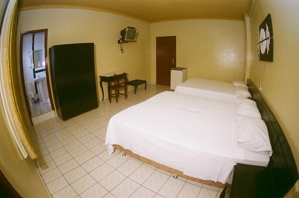 Oft Place Hotel Goiânia Buitenkant foto