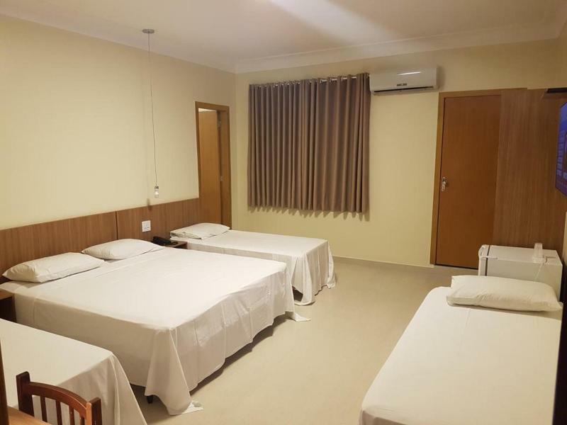 Oft Place Hotel Goiânia Buitenkant foto